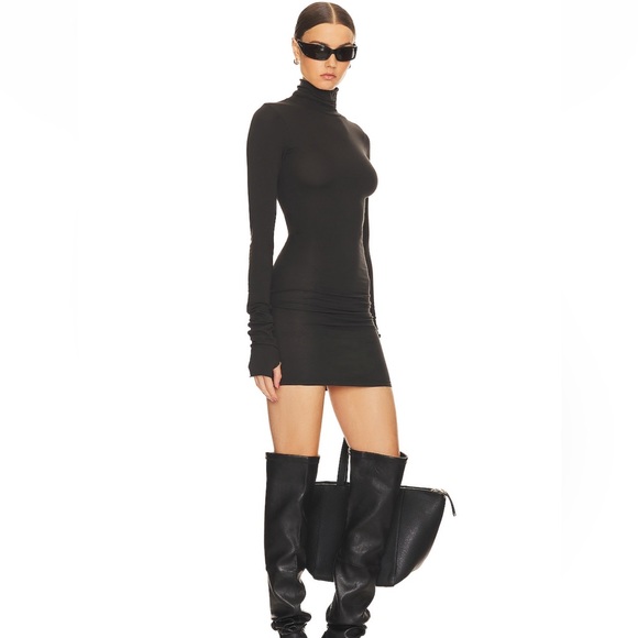 Last price drop! NWT HELSA black jersey turtleneck mini dress Medium - Picture 2 of 4